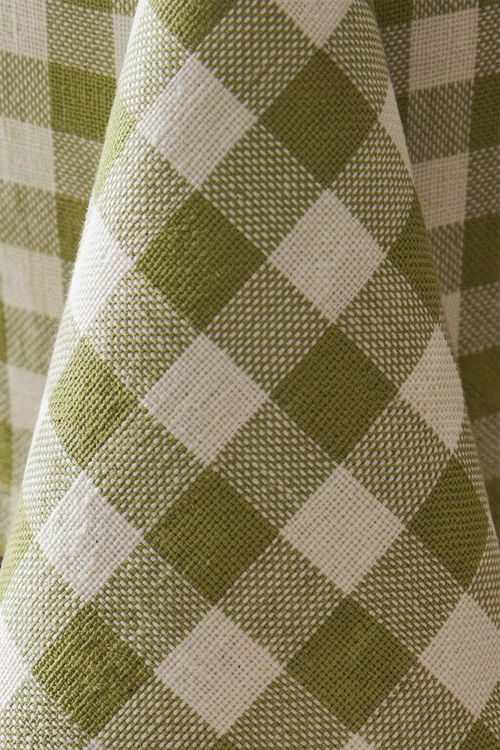 Isvel cotton tablecloth, gallery image 2
