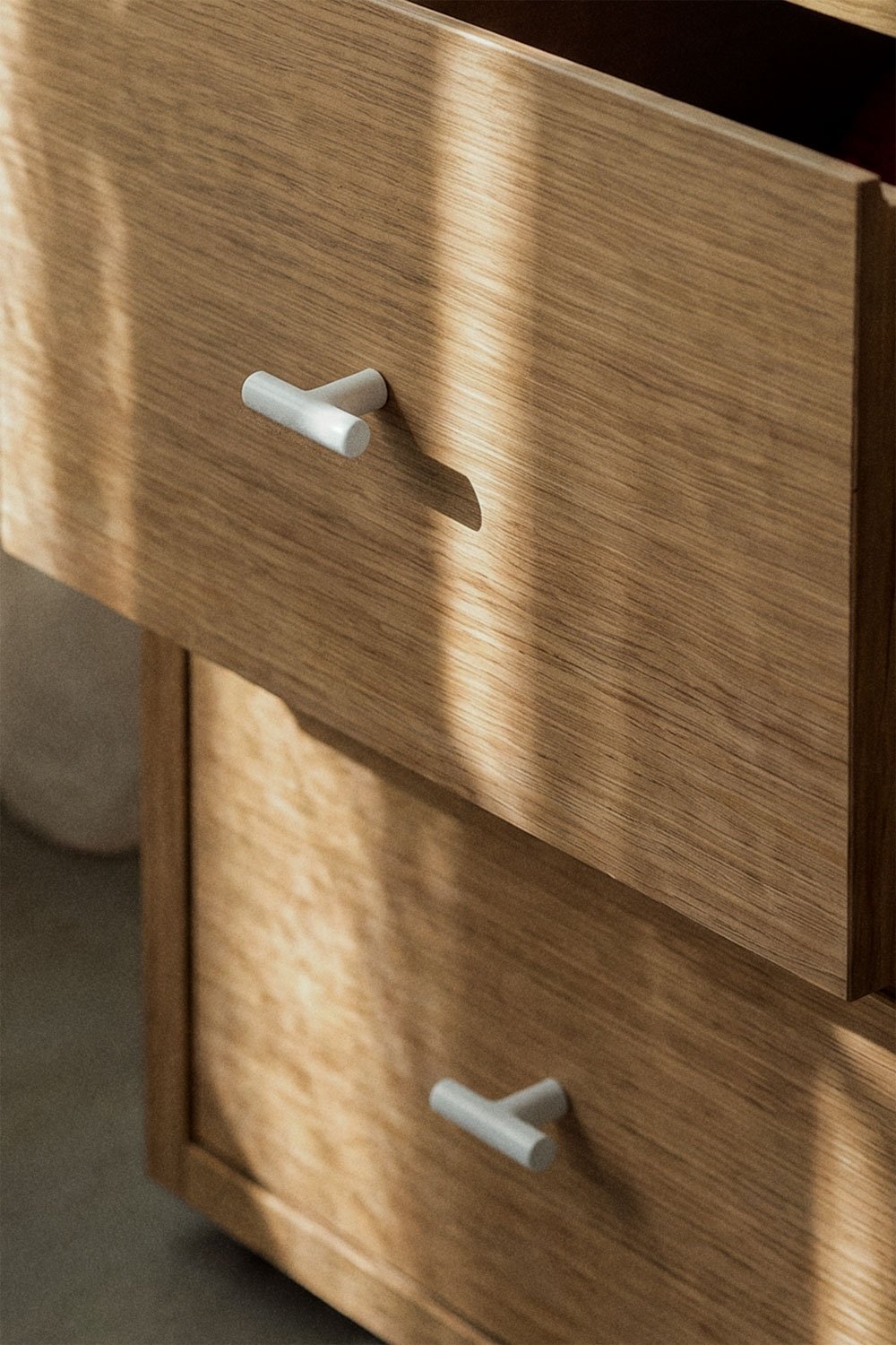 Pack of 2 Daneriel iron handles, gallery image 1