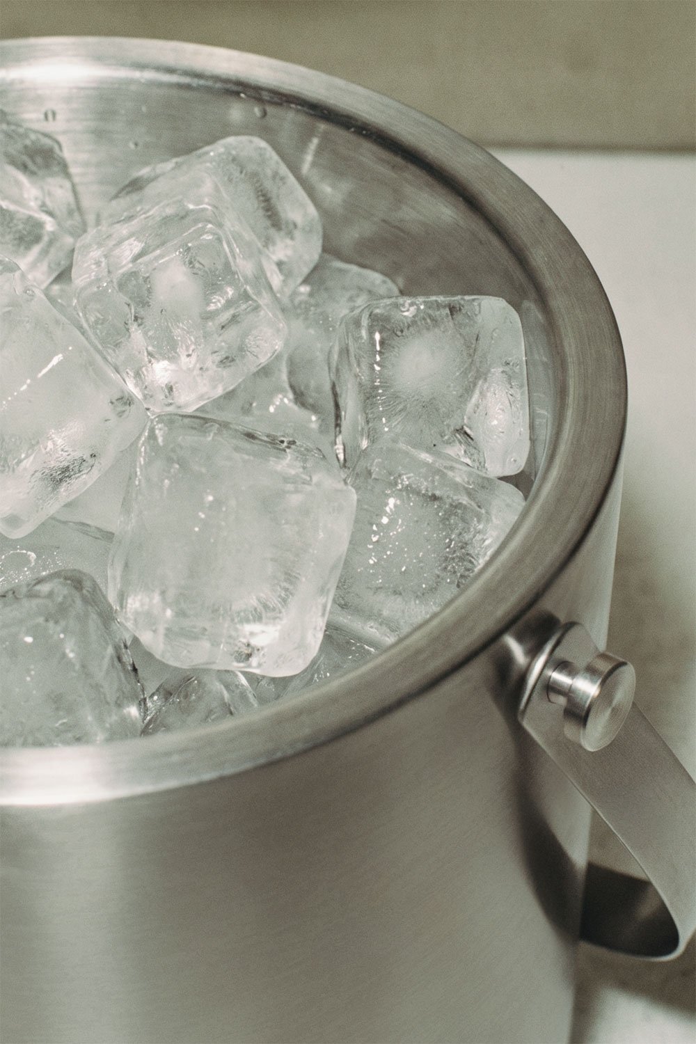 Naevor stainless steel ice bucket, gallery image 2