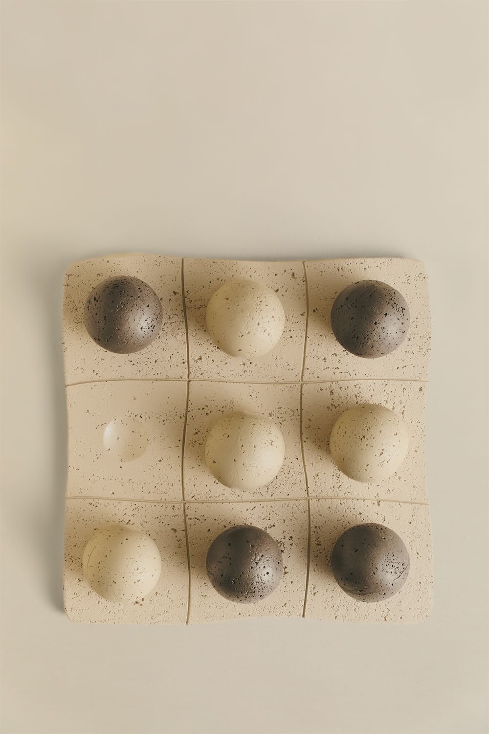 Enaitz resin tic-tac-toe game, gallery image 7