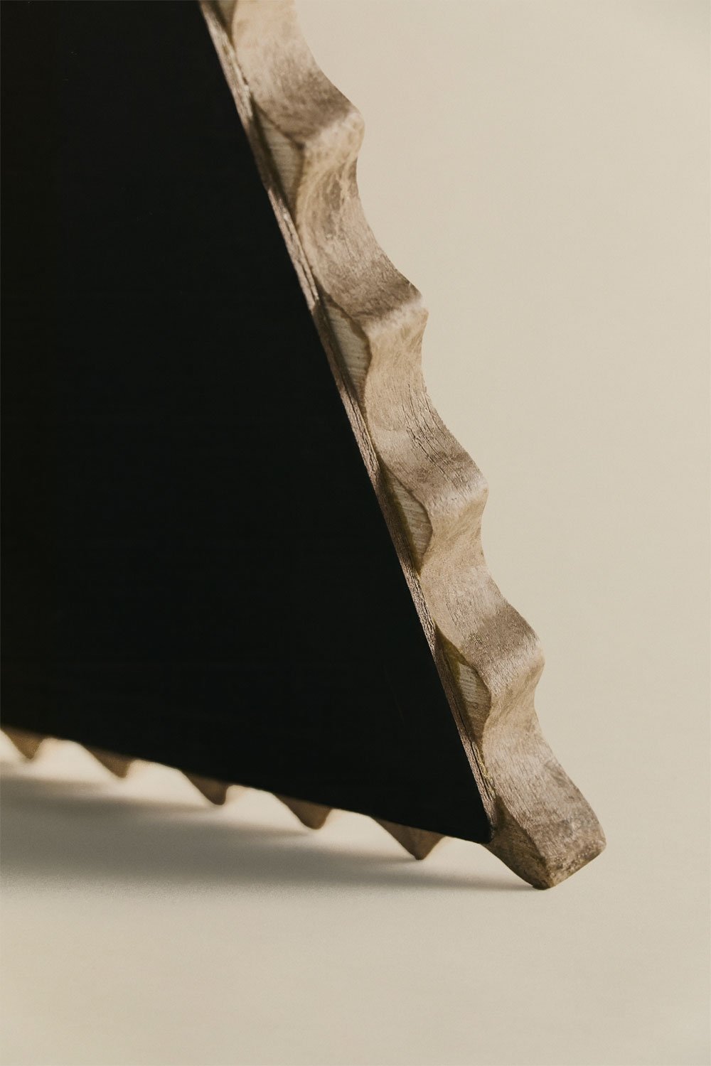 Aiseko resin photo frame, gallery image 7