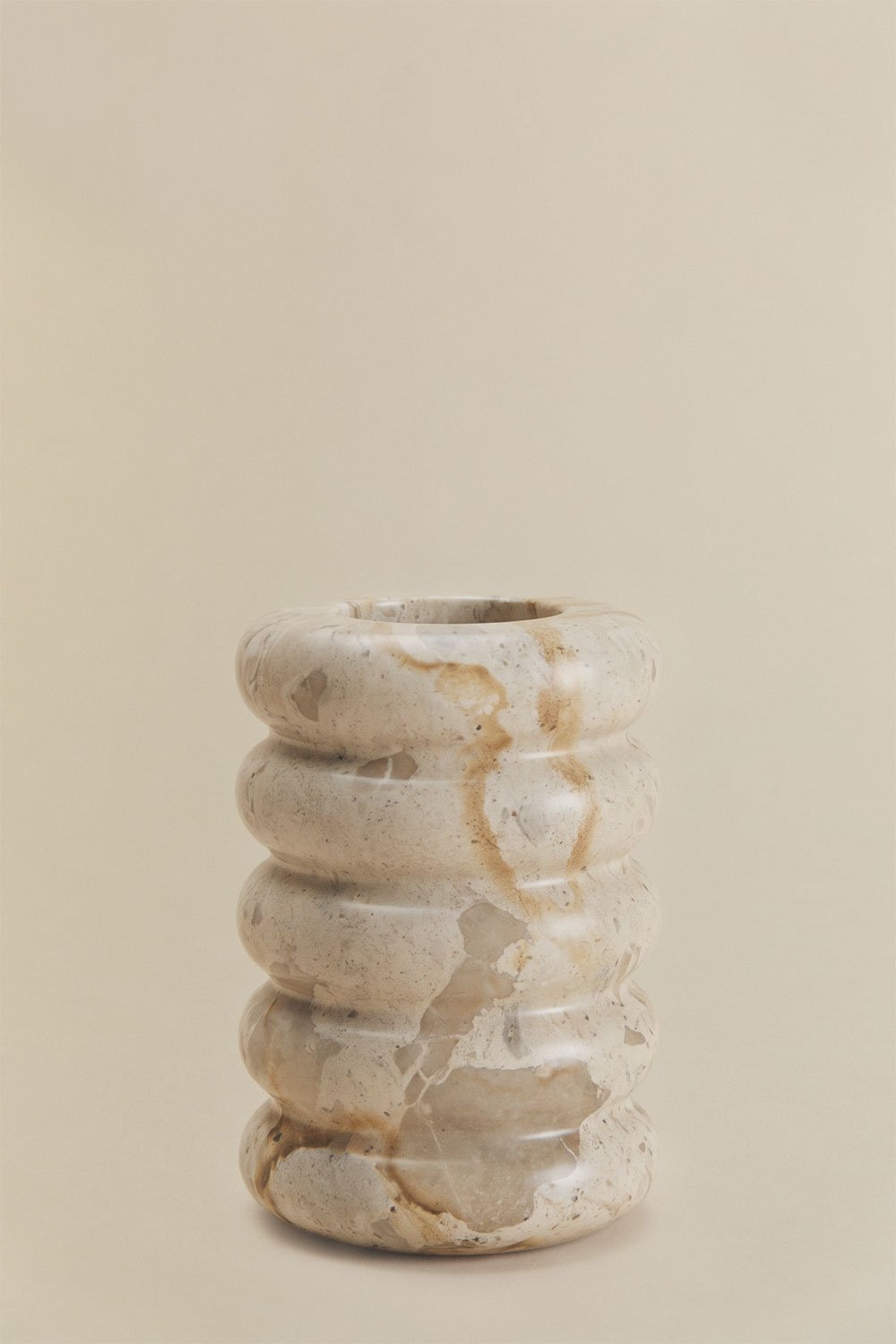 Decorative marble vase Kavere, gallery image 3