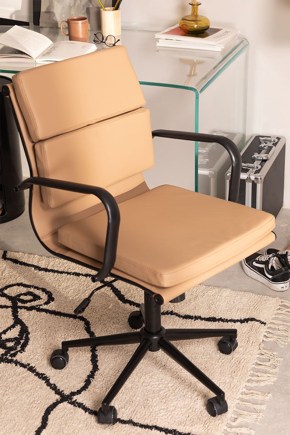 Office Chair on casters Fhöt Black, gallery image 1