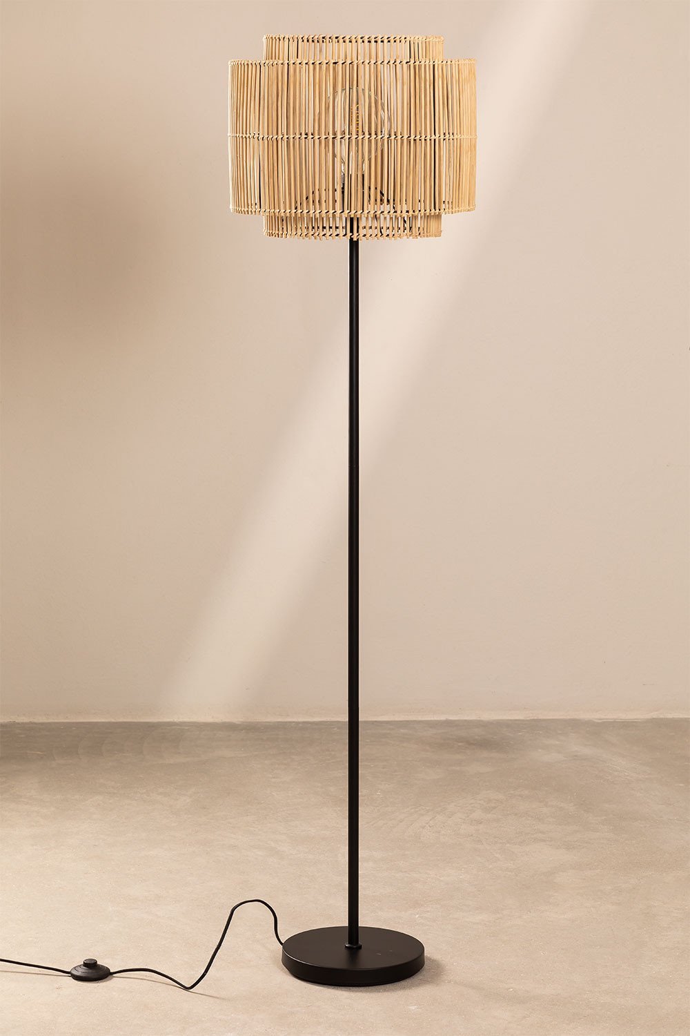 Bamboo Floor Lamp Kapua , gallery image 2