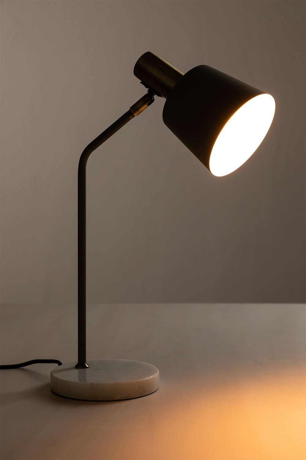 Directional iron Águeda table lamp, gallery image 3