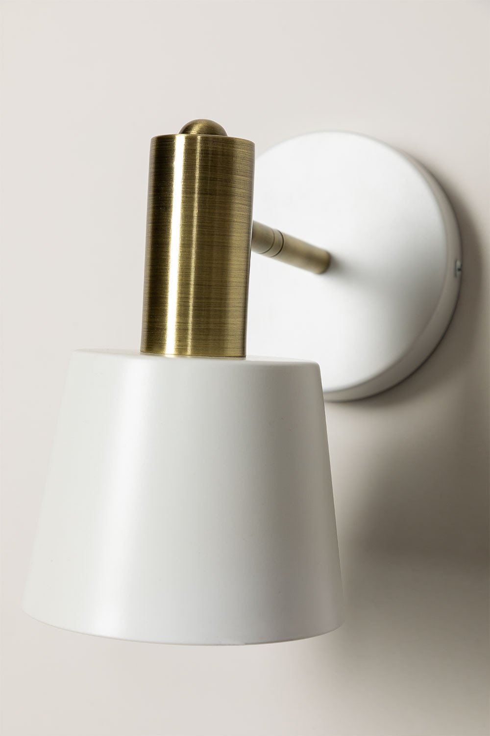 Adjustable wall lamp in iron Agueda, gallery image 4