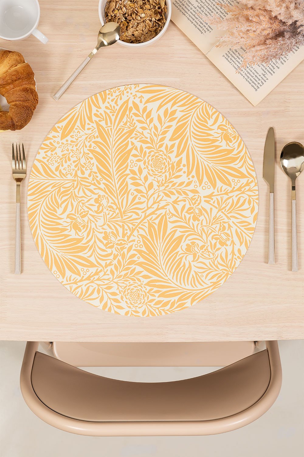 Round Vinyl Placemat Jared SKLUM