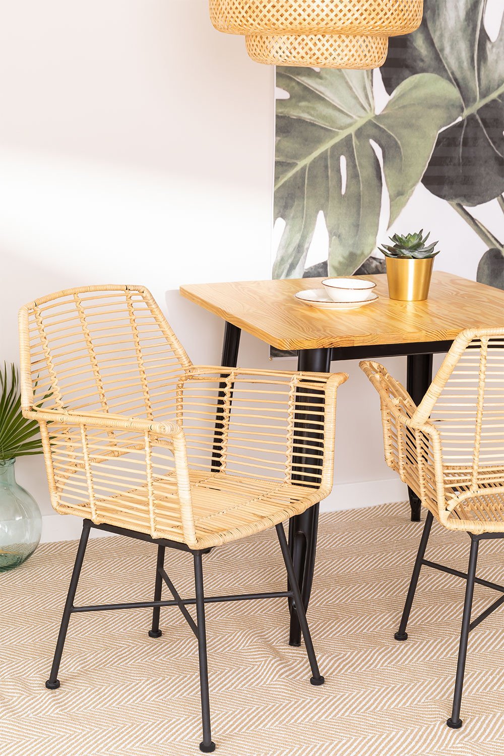 Dining Chair in Natural Rattan Mimbar Design, gallery image 1