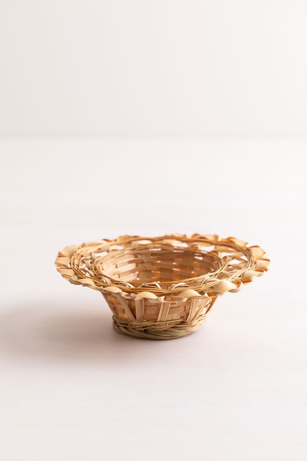 Decorative Plate in Rewa Bamboo, gallery image 1