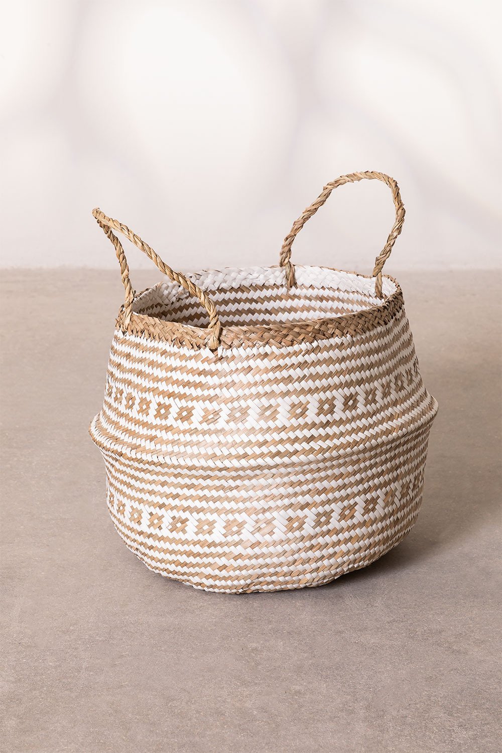 Handcrafted Basket Kahs Osaic, gallery image 1