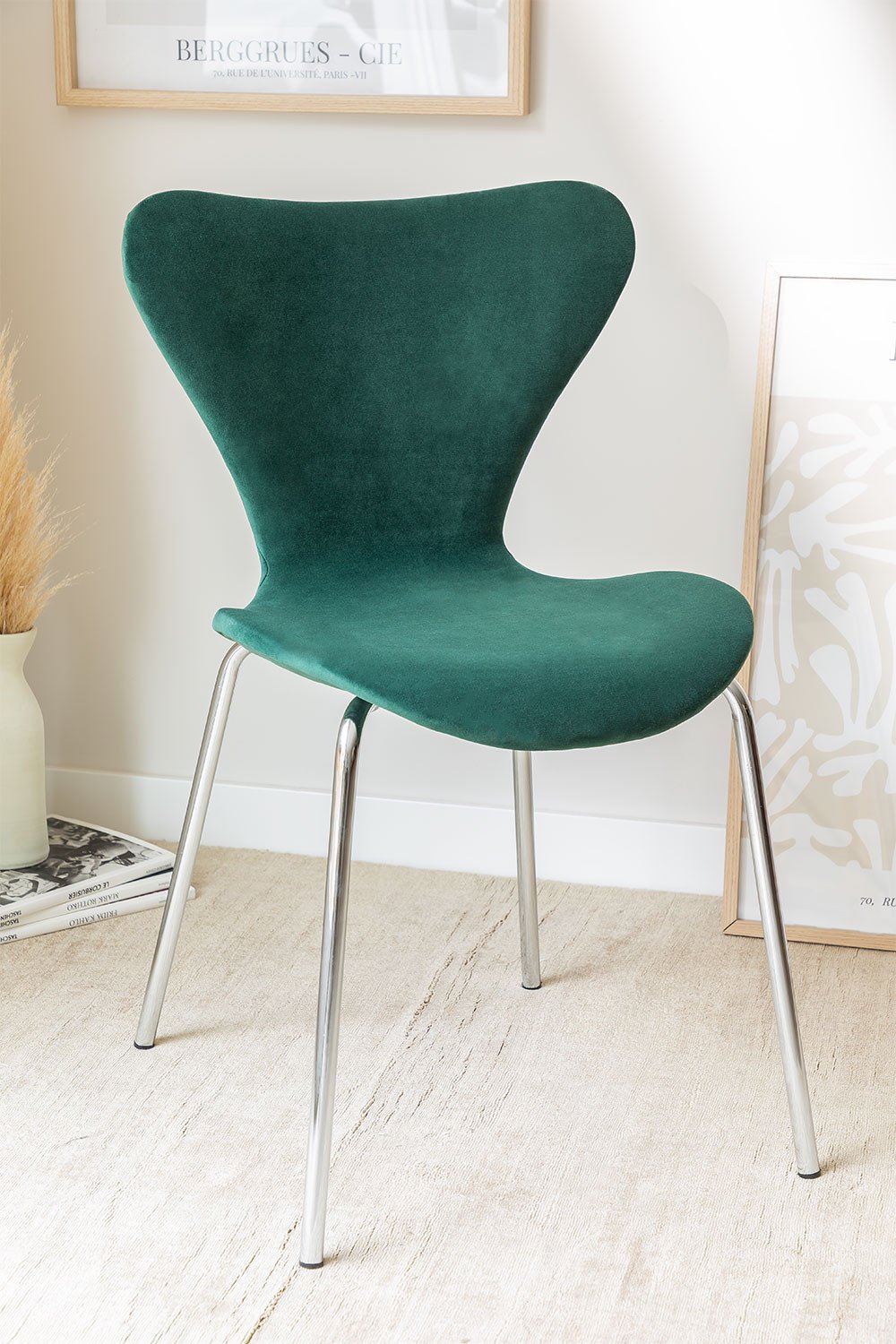 Stackable Dining Chair in Velvet Uit Style, gallery image 1