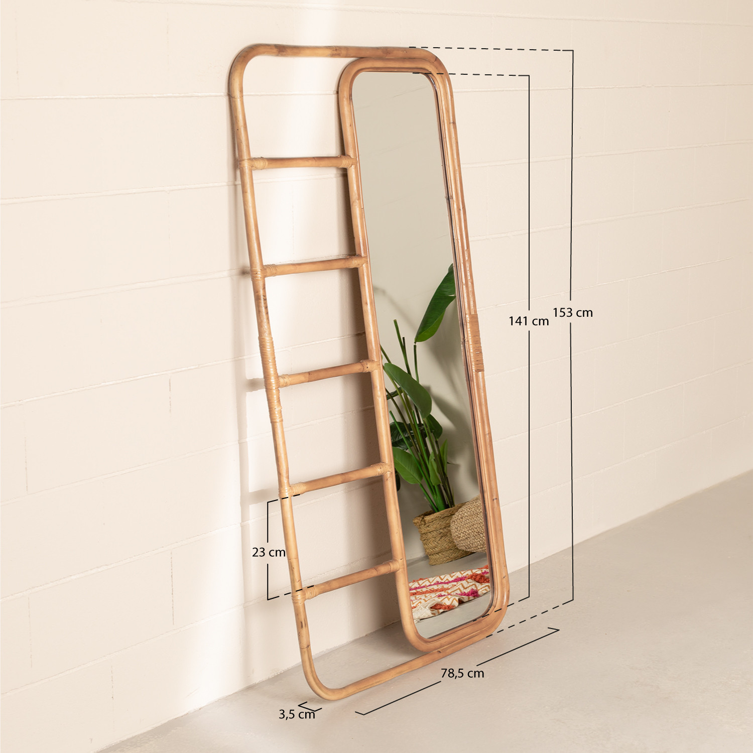Specchio da terra rettangolare in bambù con appendiabiti (153x78,5 cm)  Marcus - SKLUM