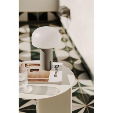 Lampada da scrivania a LED CANOPUS con porta USB Argento