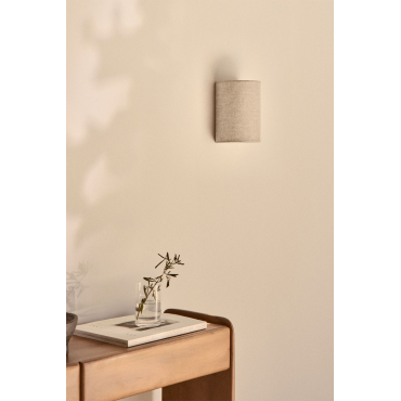 Lampada da parete in lino Kiraz