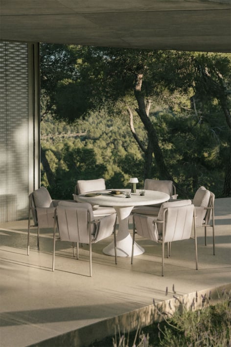 Set da tavolo rotondo Ø120 cm in cemento Eloria e 6 sedie da giardino con braccioli imbottite e in acciaio Zunika - Moka Brown