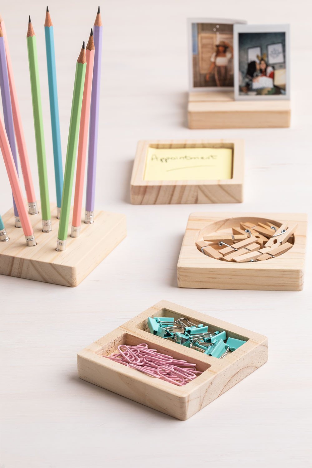 Set organizer da scrivania in legno di pino Nimes, immagine della galleria 1