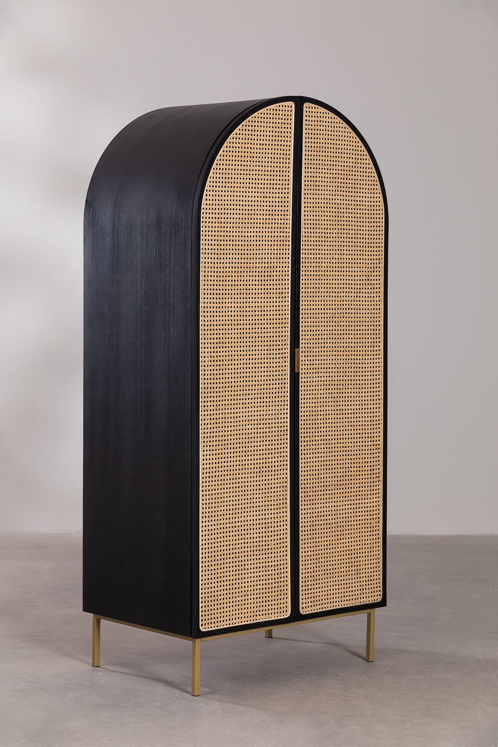 Armadio in legno Enrick, immagine della galleria 3