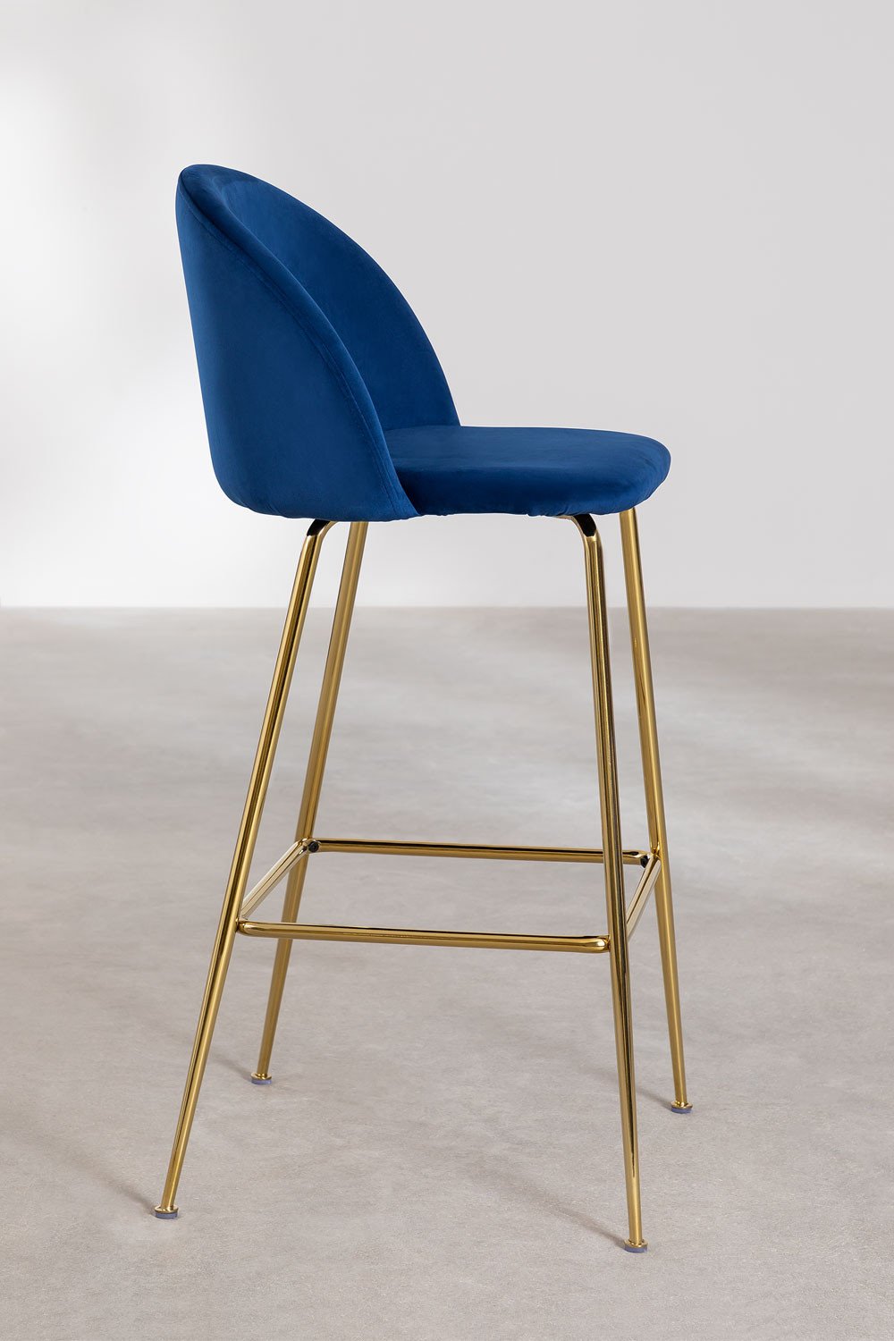 Sgabello alto 75 cm in velluto blu navy e gambe dorate Kana Design, immagine della galleria 2