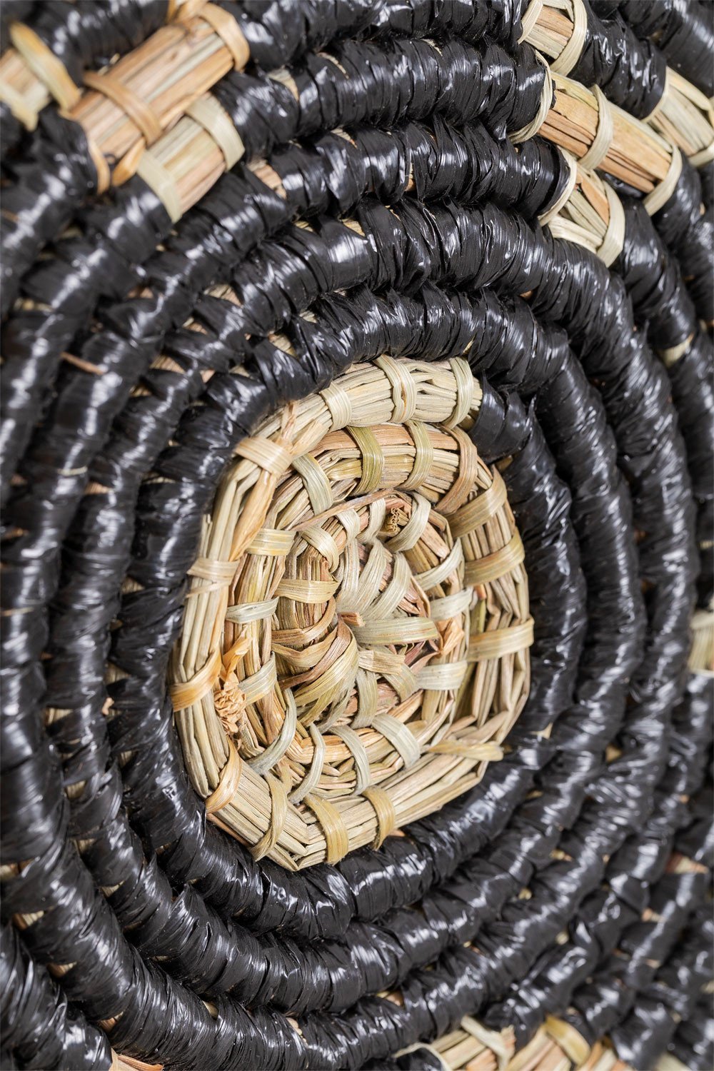 Piatto Decorativo Aino, immagine della galleria 3