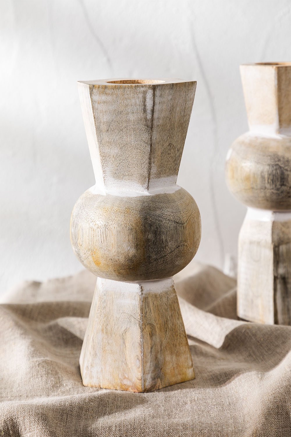 Vaso in legno di mango Tamil, immagine della galleria 1