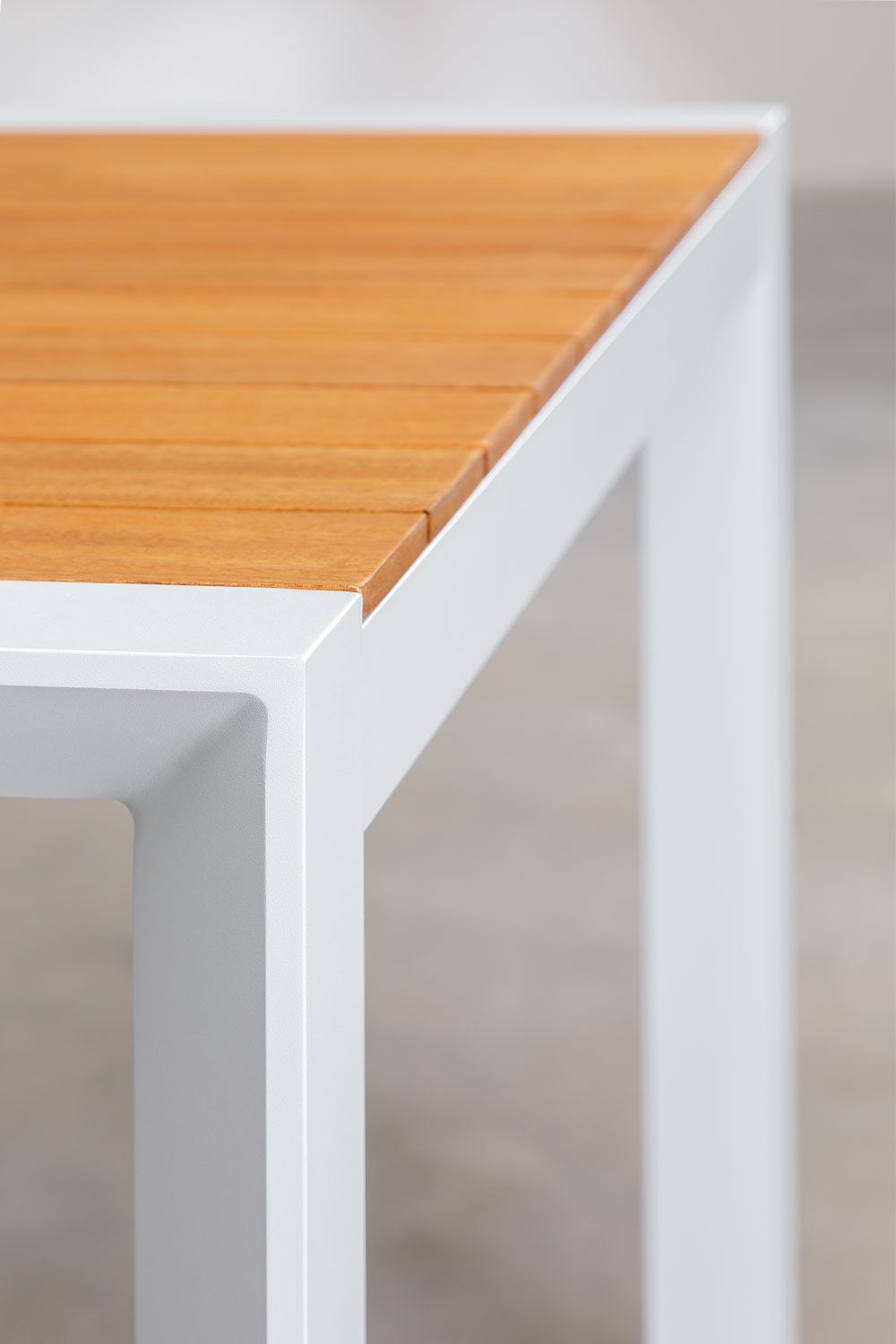 Tavolo da giardino Archer Classic in legno di eucalipto e alluminio, immagine della galleria 4