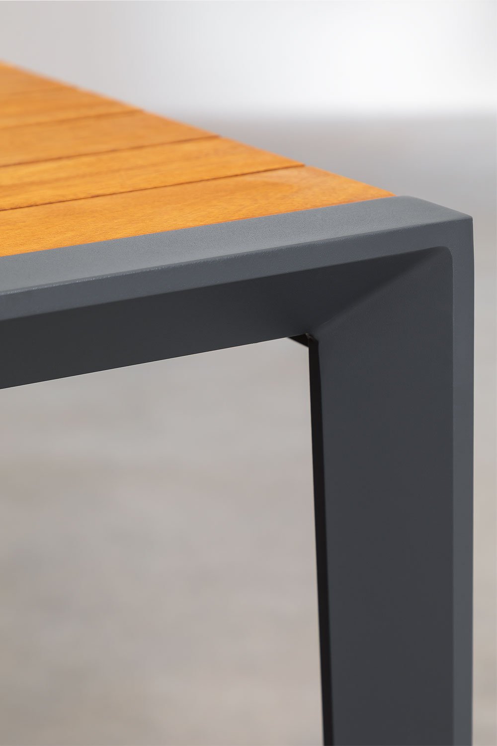 Tavolo da giardino Archer Classic in legno di eucalipto e alluminio, immagine della galleria 4