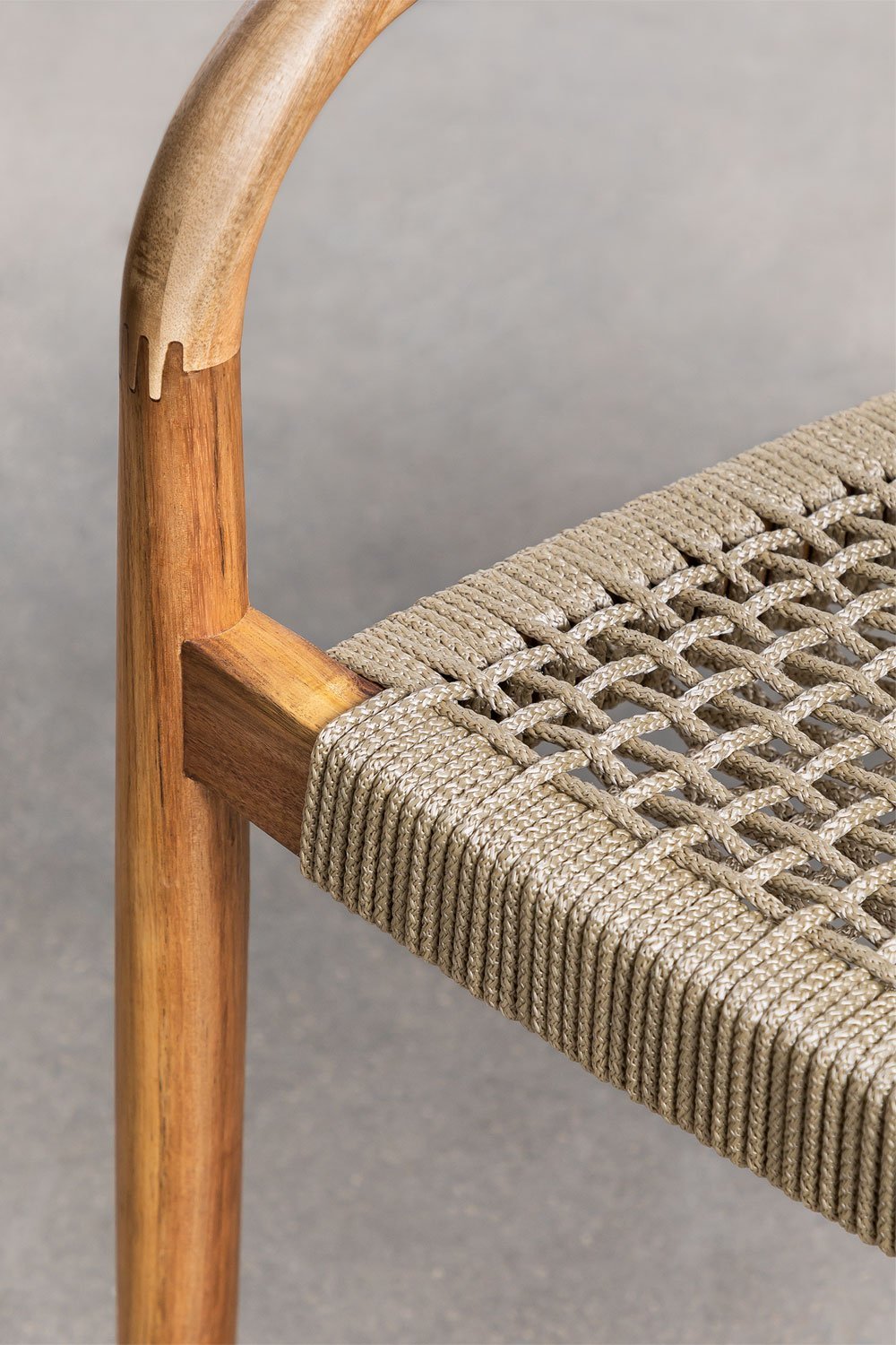 Sedia da giardino in legno di acacia e corda intrecciata Mallory     , immagine della galleria 7