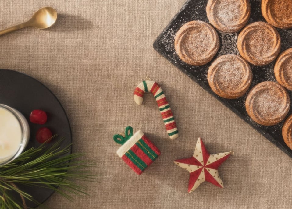 Set di 3 decorazioni natalizie artigianali in cartapesta Randolf