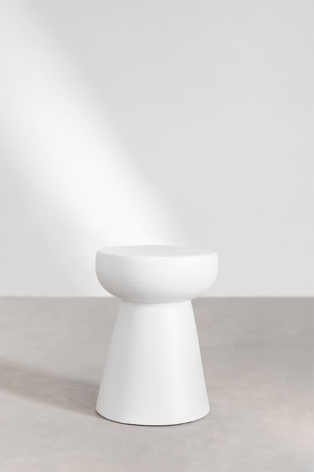 Tavolino rotondo in ceramica Karus, immagine della galleria 2
