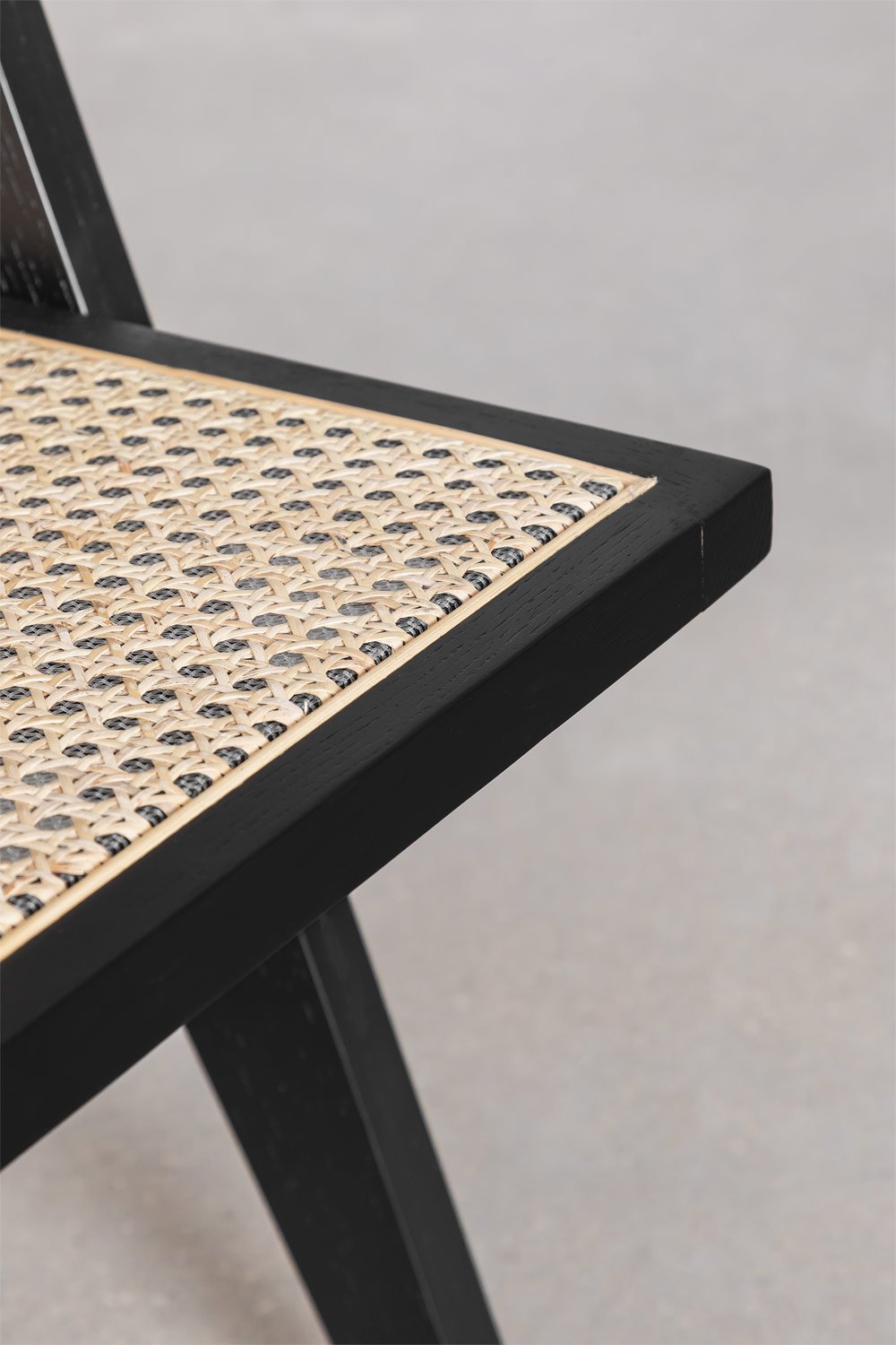 Poltrona Lali con braccioli in legno di frassino e rattan                    , immagine della galleria 6