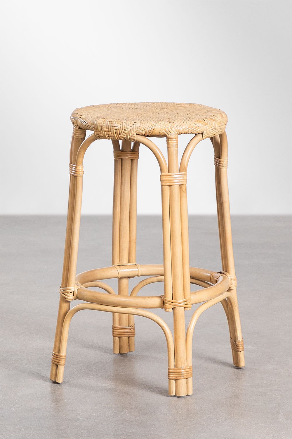 Sgabello alto in rattan (67 cm) Jachel, immagine della galleria 2