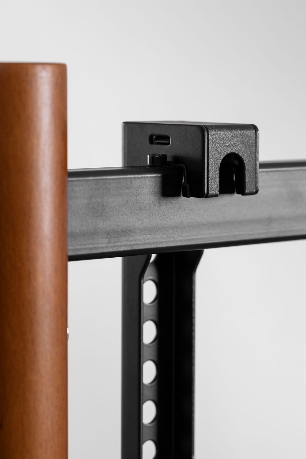 Supporto da pavimento per TV in acciaio e legno Curtiz, immagine della galleria 6