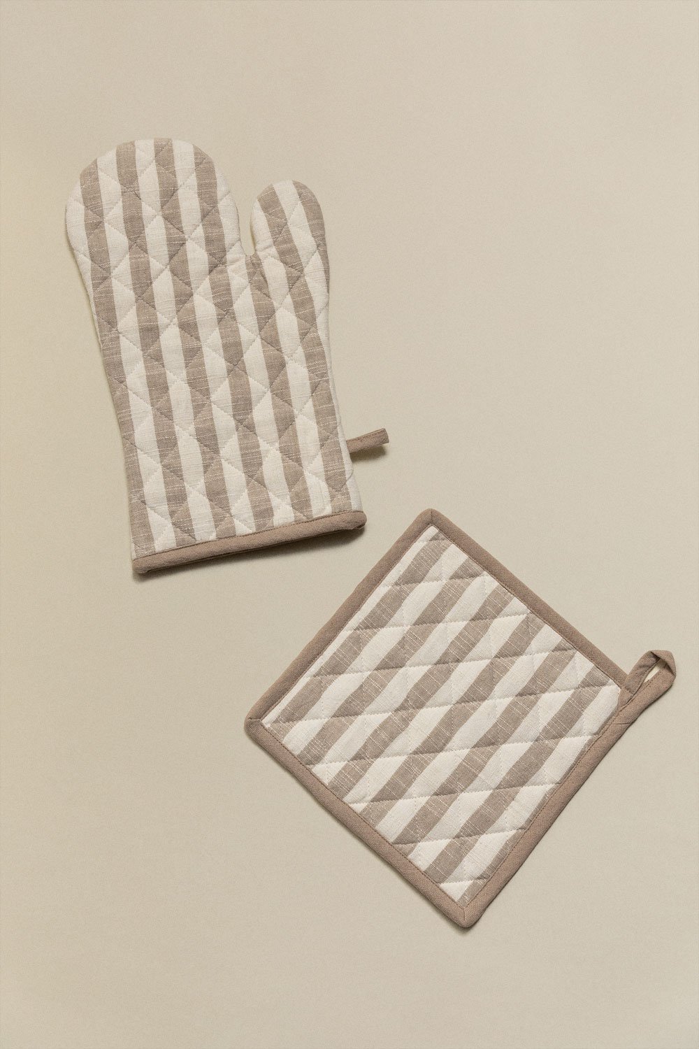 Set guanti da forno e panno Edouard, immagine della galleria 1