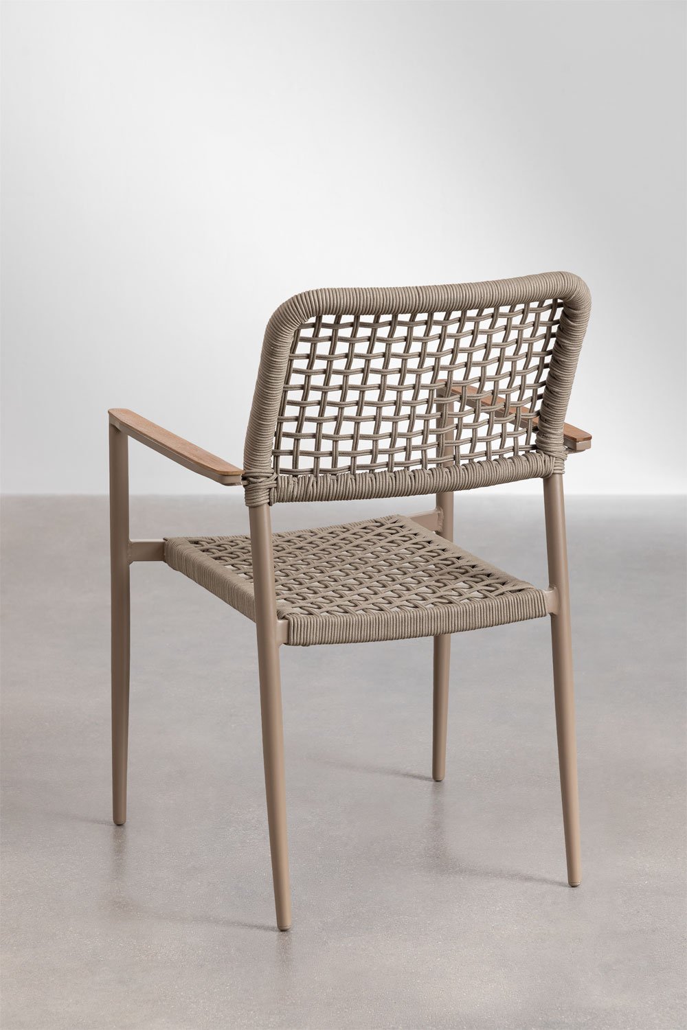 Set di 4 sedie da giardino impilabili con braccioli in alluminio e corda intrecciata Nediam, immagine della galleria 5