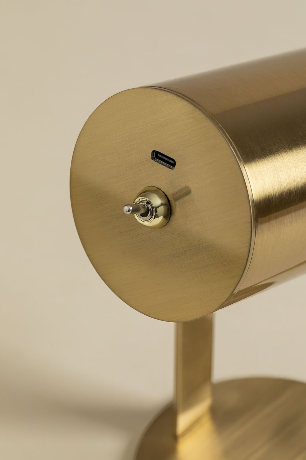 Lampada da tavolo LED direzionabile e wireless in ferro Liburt, immagine della galleria 8