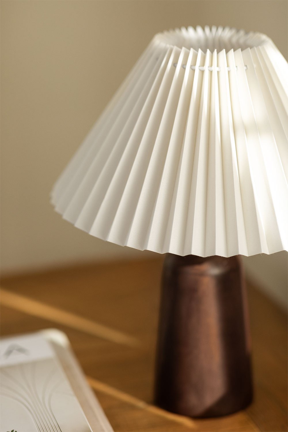 Lampada da tavolo Jeremaia in legno, immagine della galleria 2
