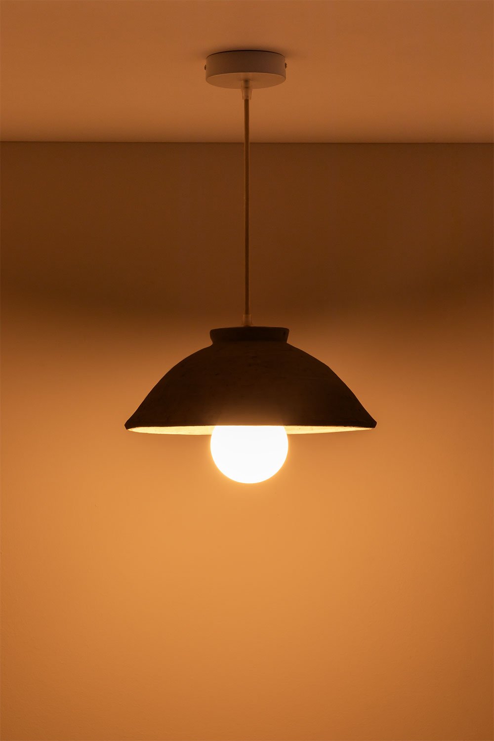 Lampada da soffitto in terracotta (Ø32 cm) Sainza, immagine della galleria 2