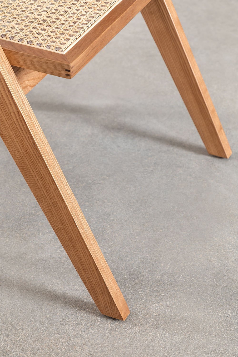 Sedia da pranzo con braccioli in legno di frassino e rattan Lali, immagine della galleria 8