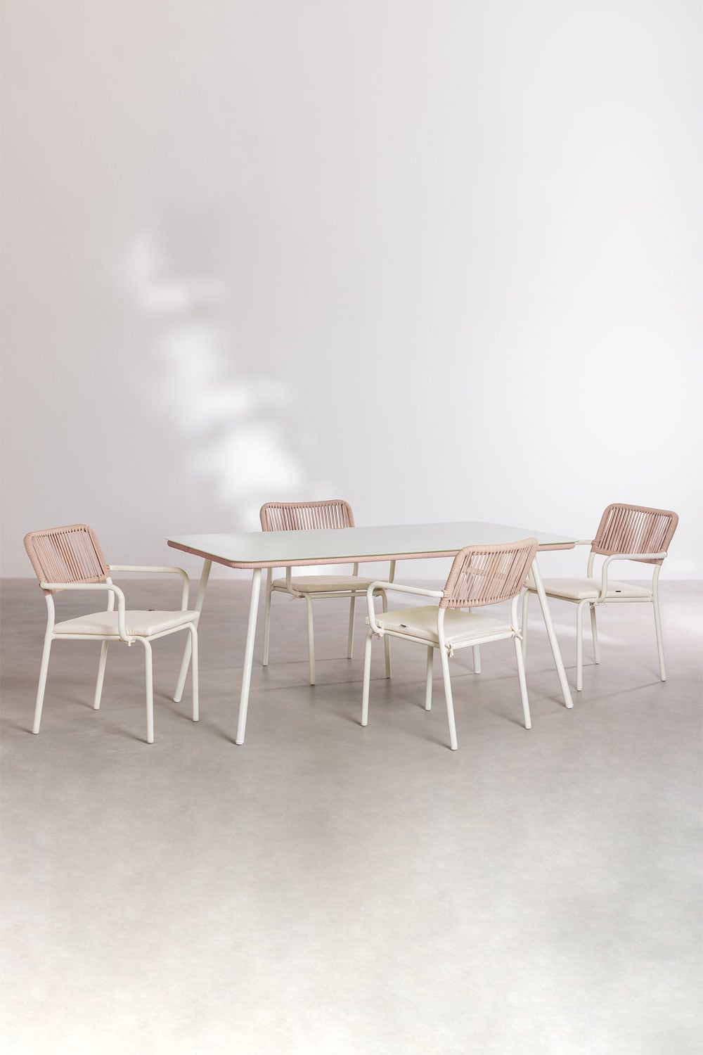 Set da tavolo rettangolare 160x90 cm e 4 sedie da giardino impilabili in corda intrecciata Arhiza, immagine della galleria 3