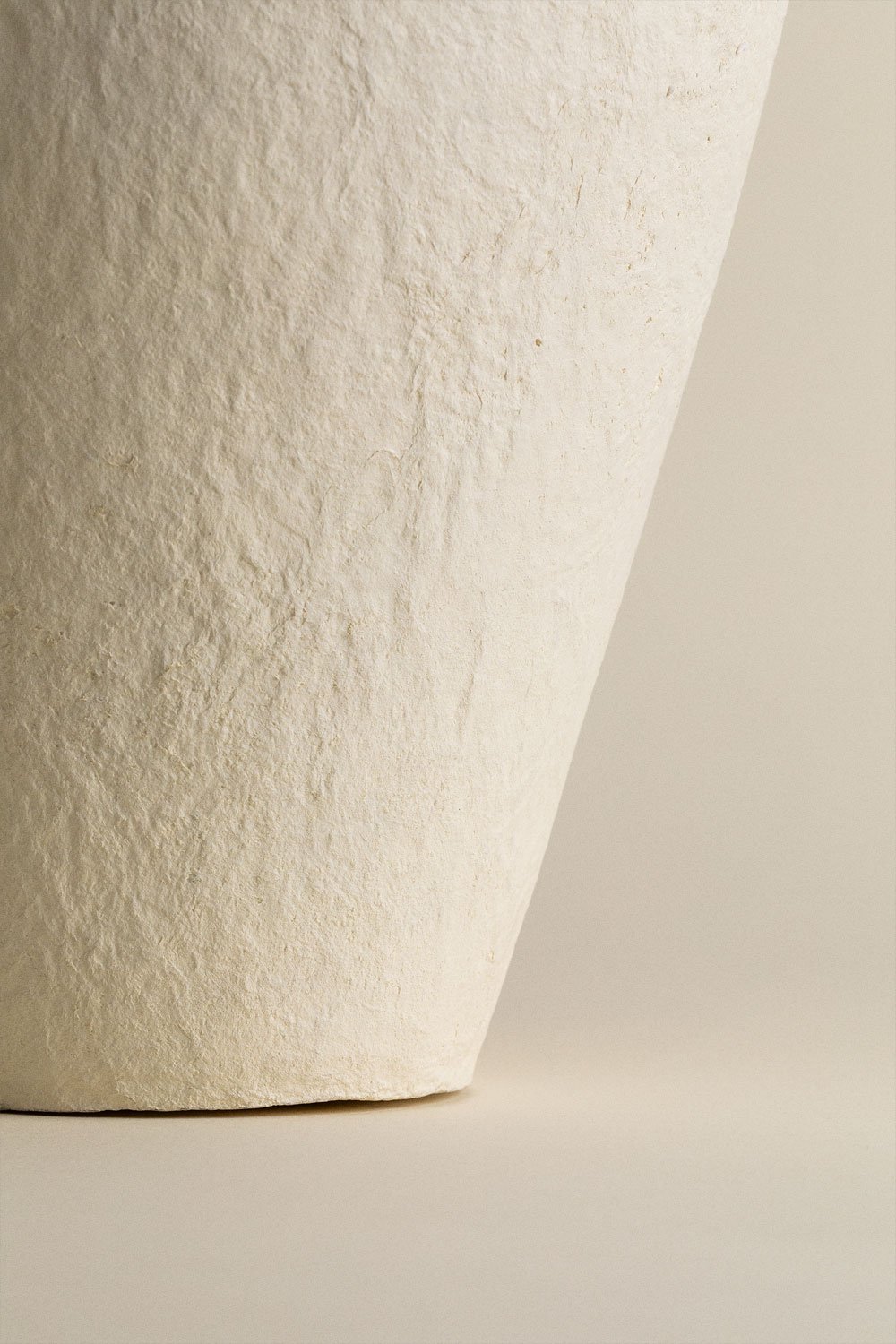 Vaso decorativo fatto a mano in cartapesta Brinxel, immagine della galleria 5