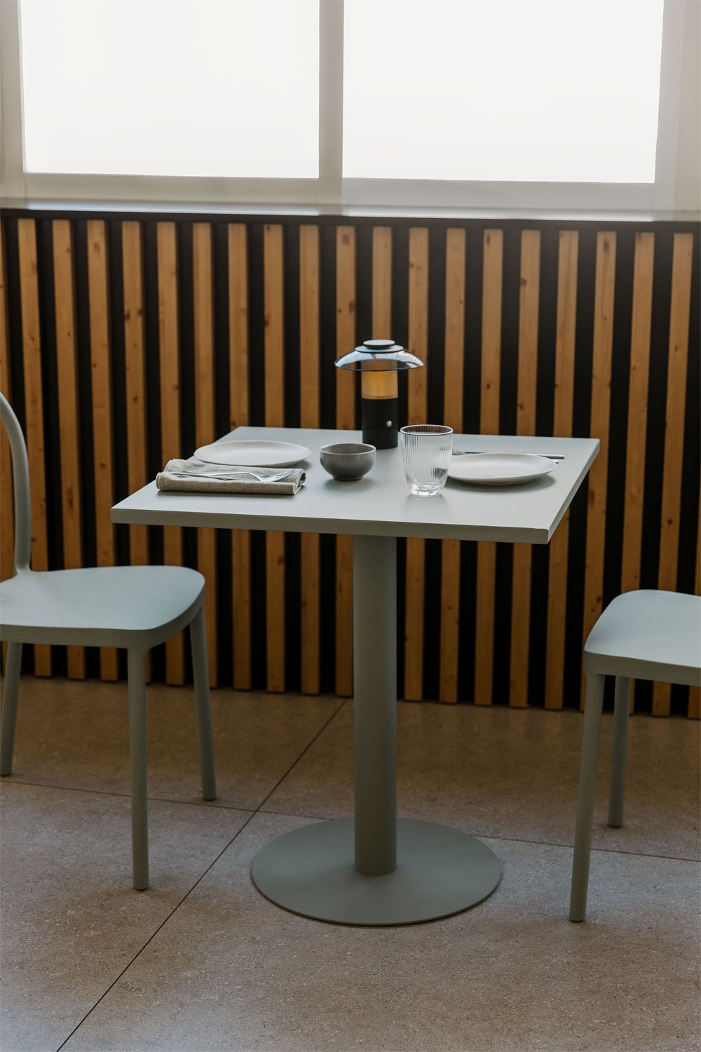 Tavolo da pranzo quadrato in metallo (70x70 cm) Mizzi, immagine della galleria 1