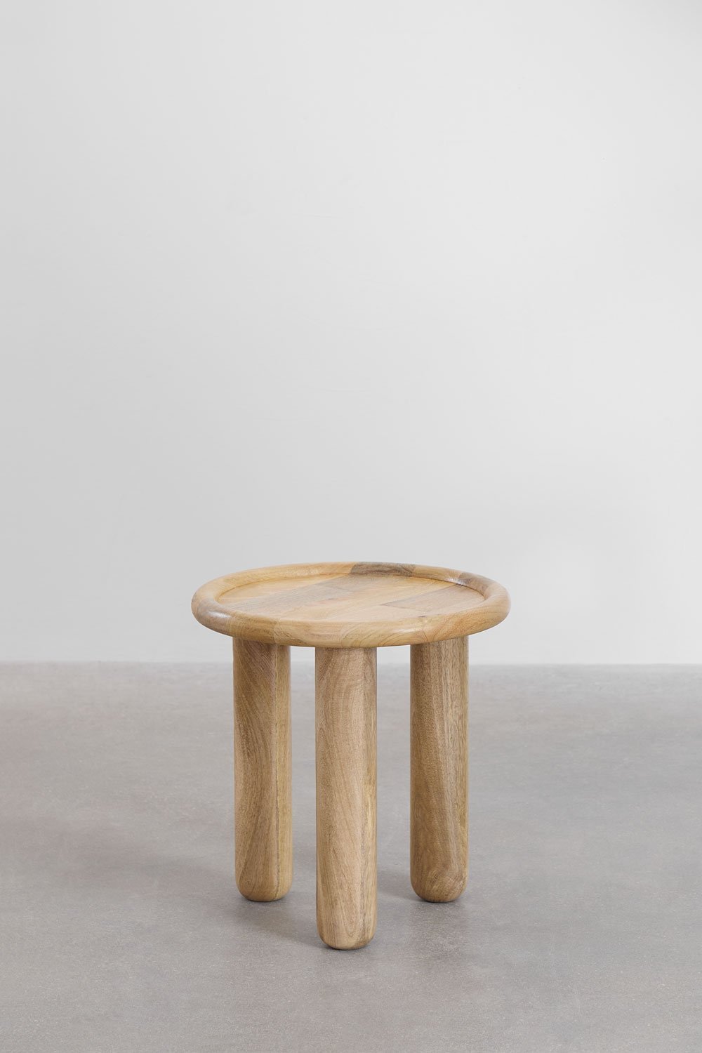 Tavolino rotondo in legno di mango Obiora, immagine della galleria 1