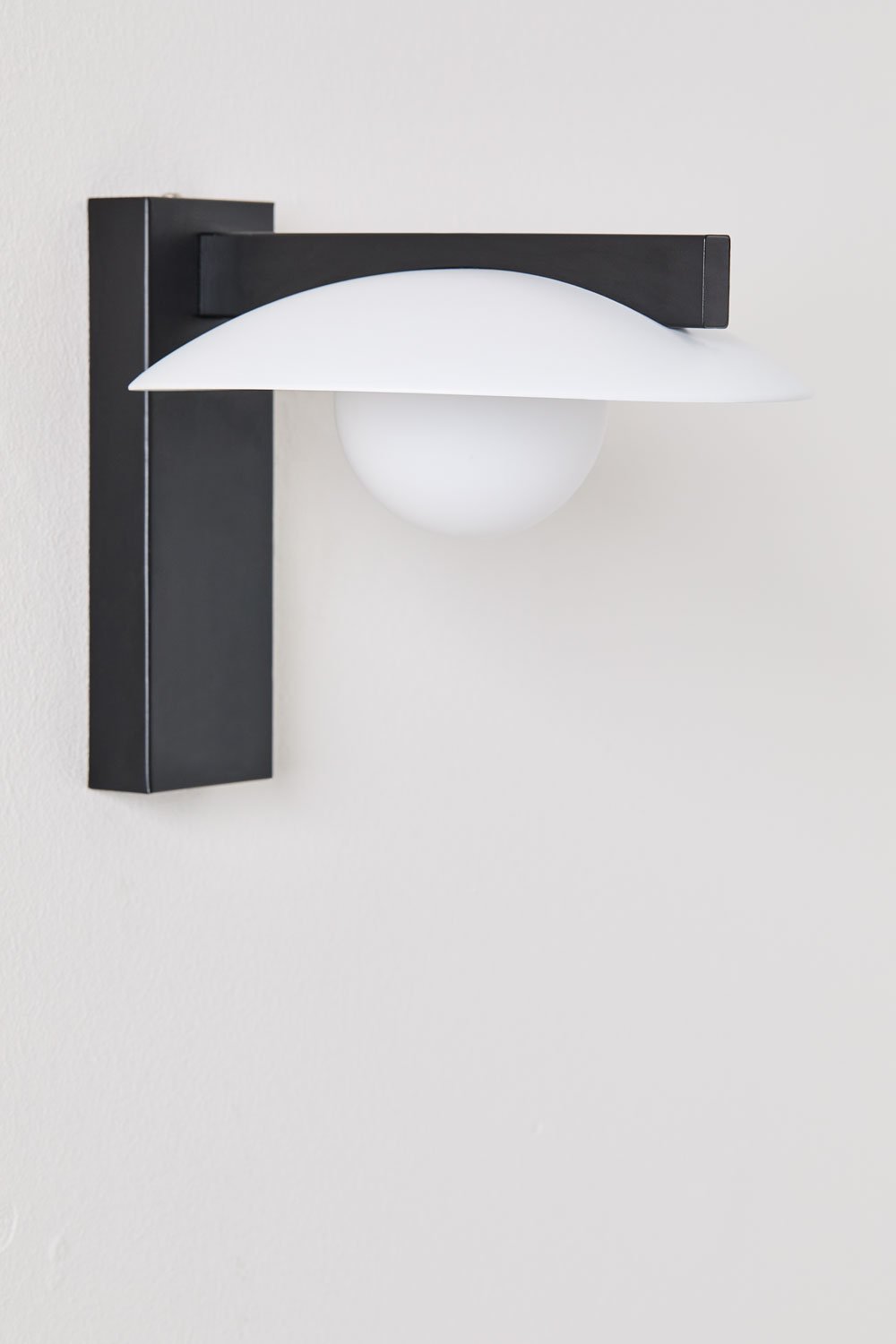 Lampada da parete LED di design Kolbeiny, immagine della galleria 1