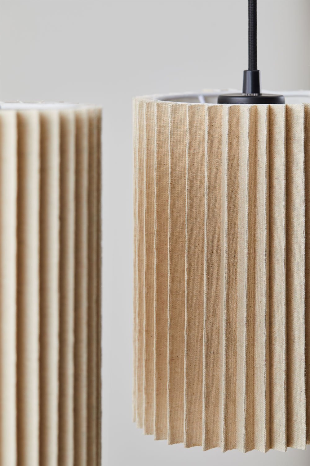 Lampada da Soffitto in Lino e Metallo a 3 Punti Luce Quintelia, immagine della galleria 3