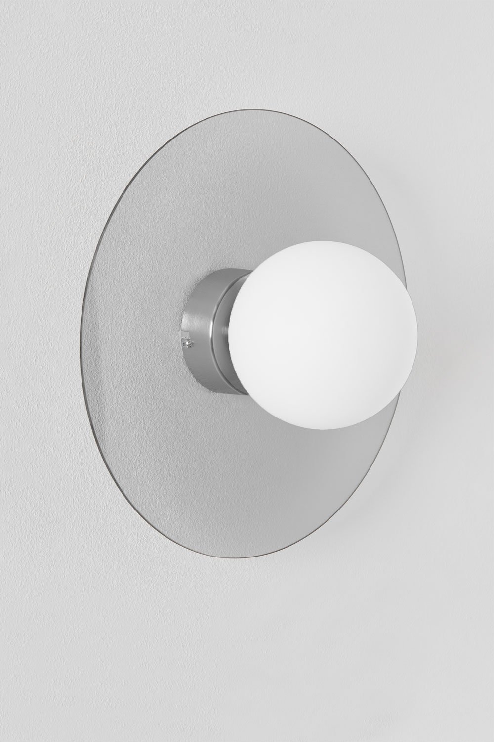 Lampada da parete per bagno Jorien con sfera di cristallo, immagine della galleria 1