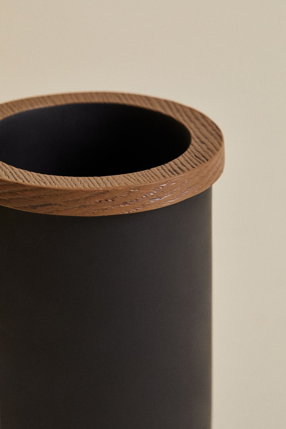 Set da bagno in resina Canen, immagine della galleria 4