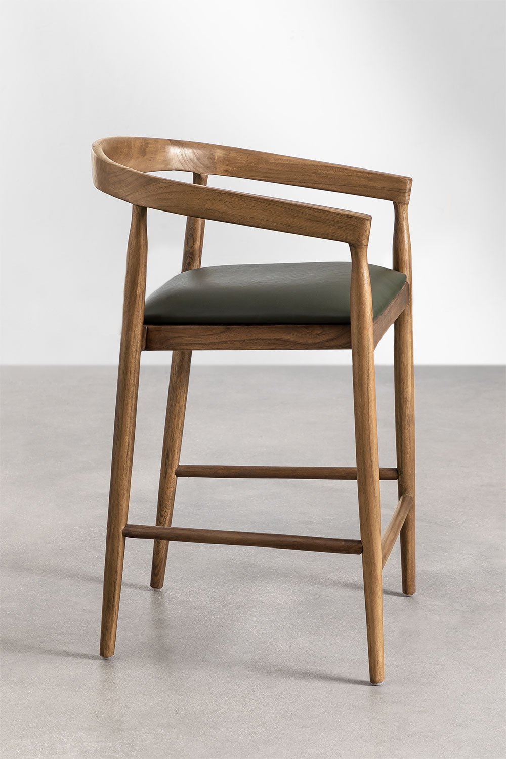 Confezione da 2 sgabelli alti in pelle Visby (70 cm), immagine della galleria 3087597