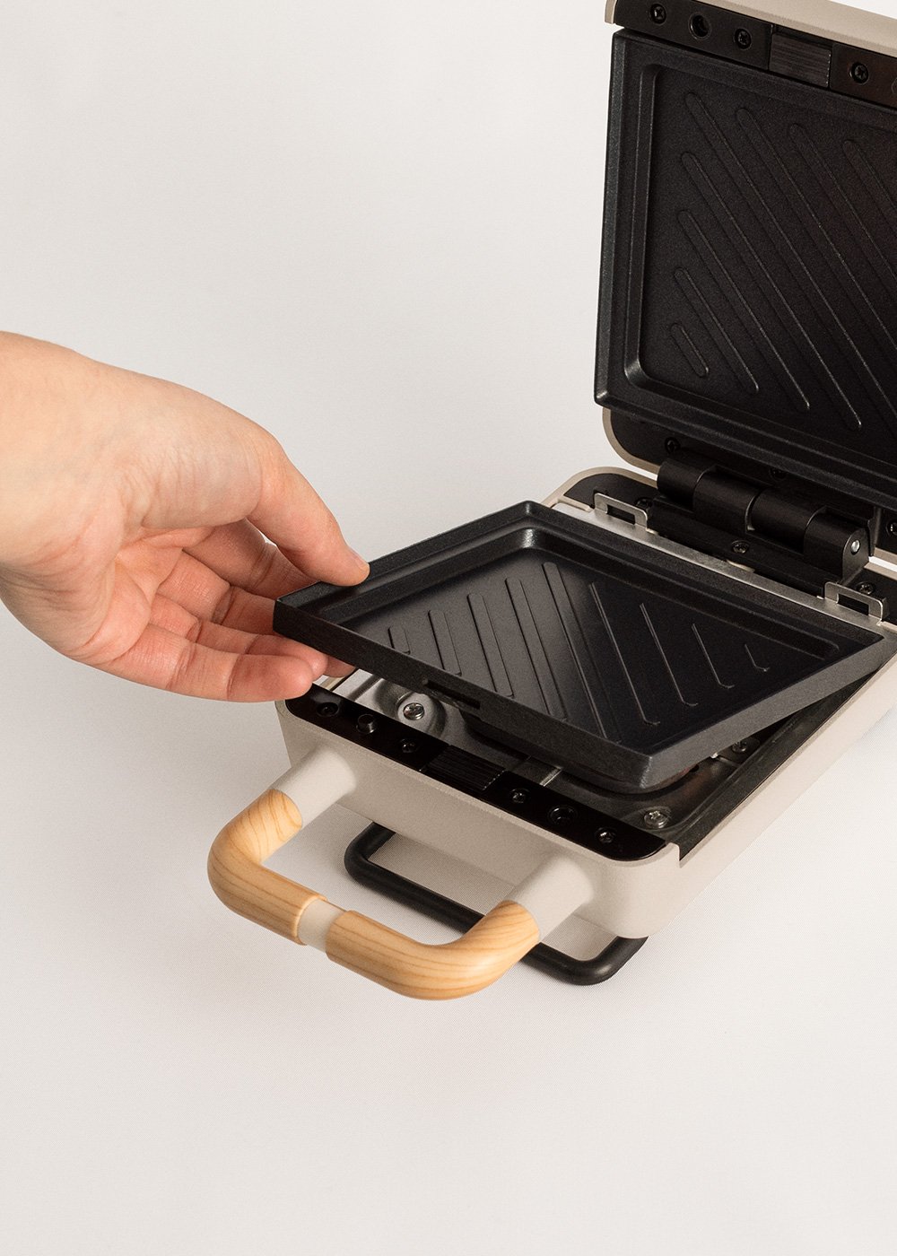 CREATE - STONE STUDIO - Tostiera per panini, grill e waffle con piastre intercambiabili, immagine della galleria 6