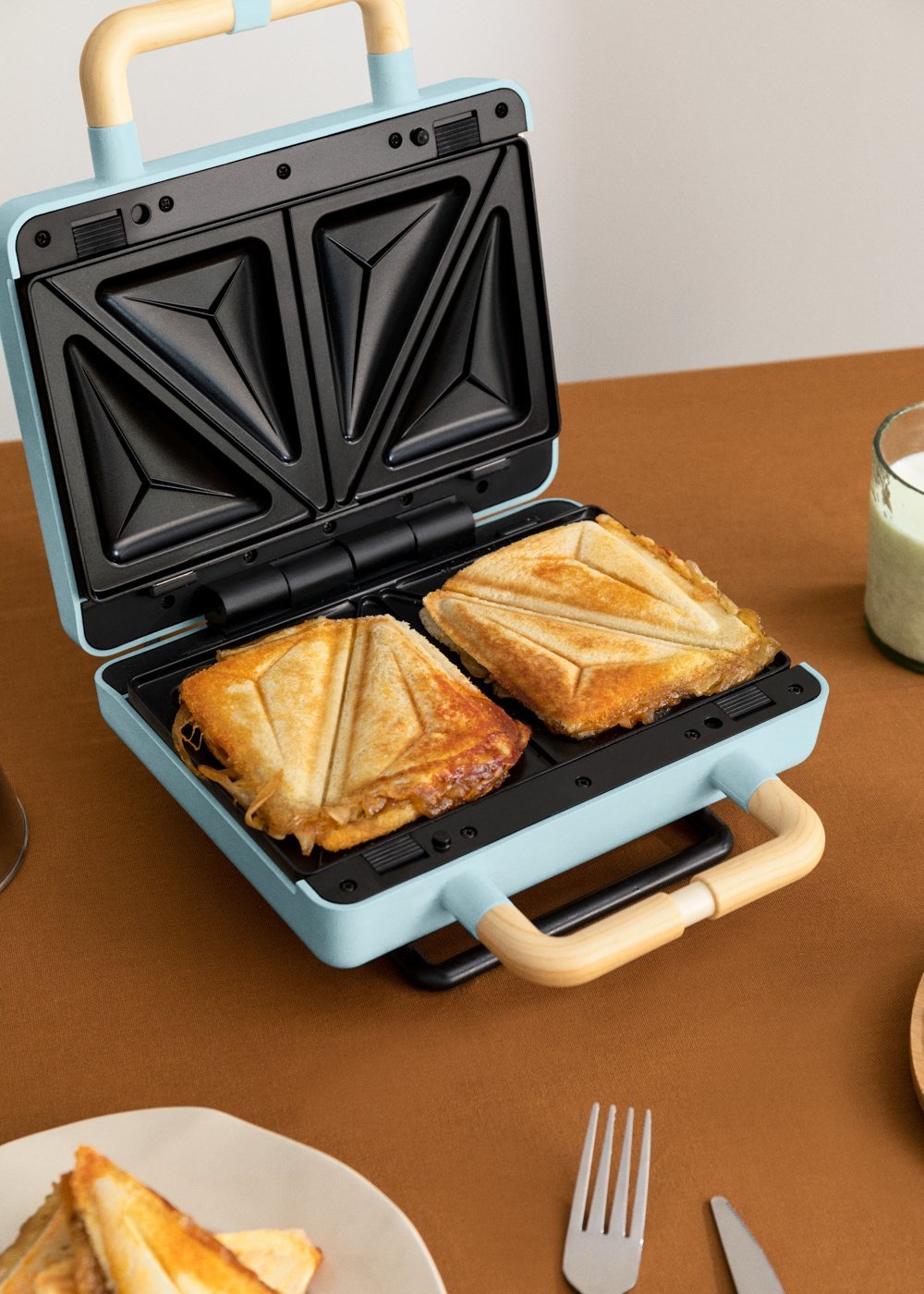 CREATE - STONE STUDIO - Tostiera per panini, grill e waffle con piastre intercambiabili, immagine della galleria 2