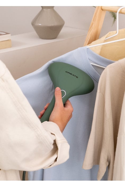 CREATE - IRON UP - Ferro da stiro verticale a vapore